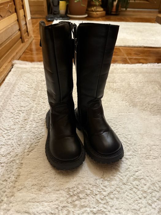 Ботінки для дівчинки