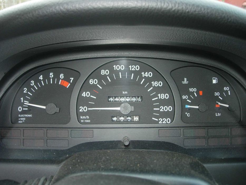 opel vectra a gls 1.6 benzyna  przebieg 119000km
