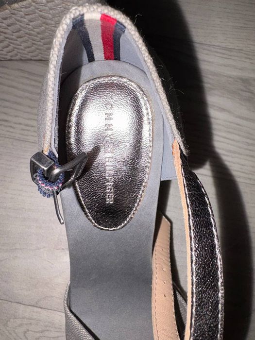 Жіночі босоніжки Tommy Hilfiger
