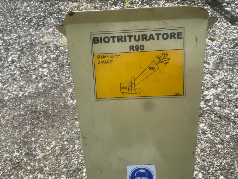 BIOTRITURADOR de Ramos e Folhas- NEGRI R90