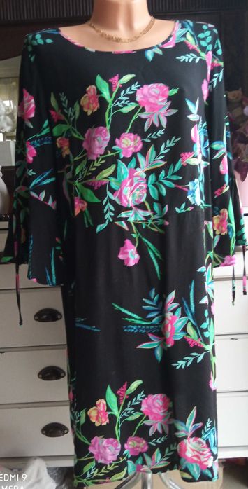 GEORGE sukienka 136cm pachy 22 50 52  boho czarna w kwiaty wesele