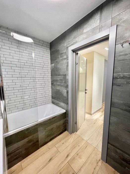 Продам пентхаус з РЕМОНТОМ. 3 кімнати. Газ. 2 ТЕРАСИ. ЖК На Прорізній