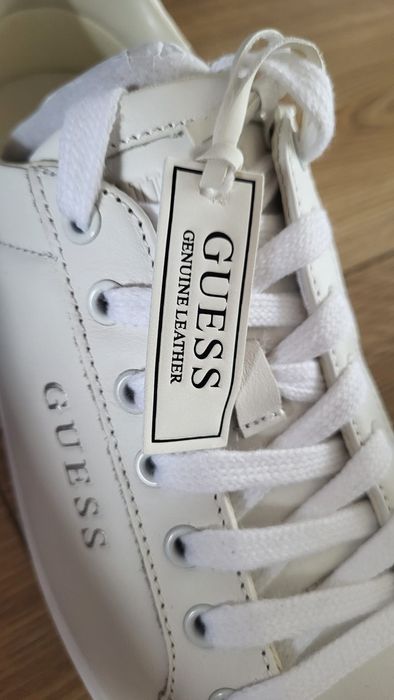 Sprzedam nowe sneakersy GUESS  skórzane