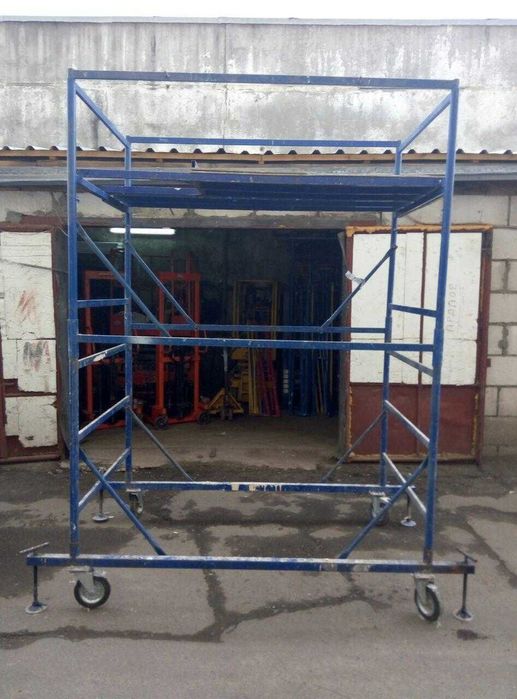 Вишка тура пересувна збірно-розбірна