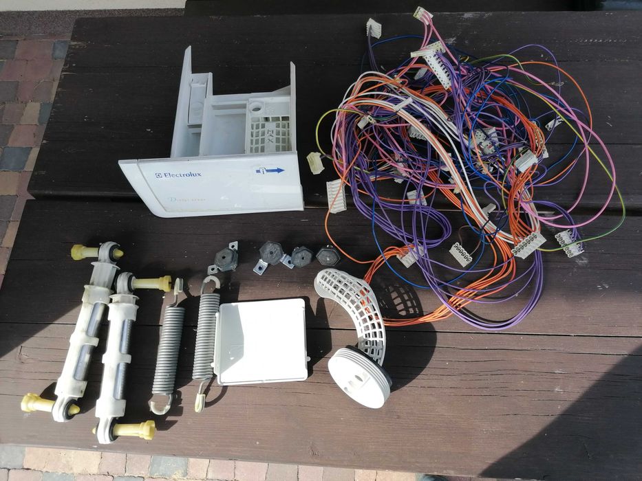 pralka Electrolux EW 1044S slim na części