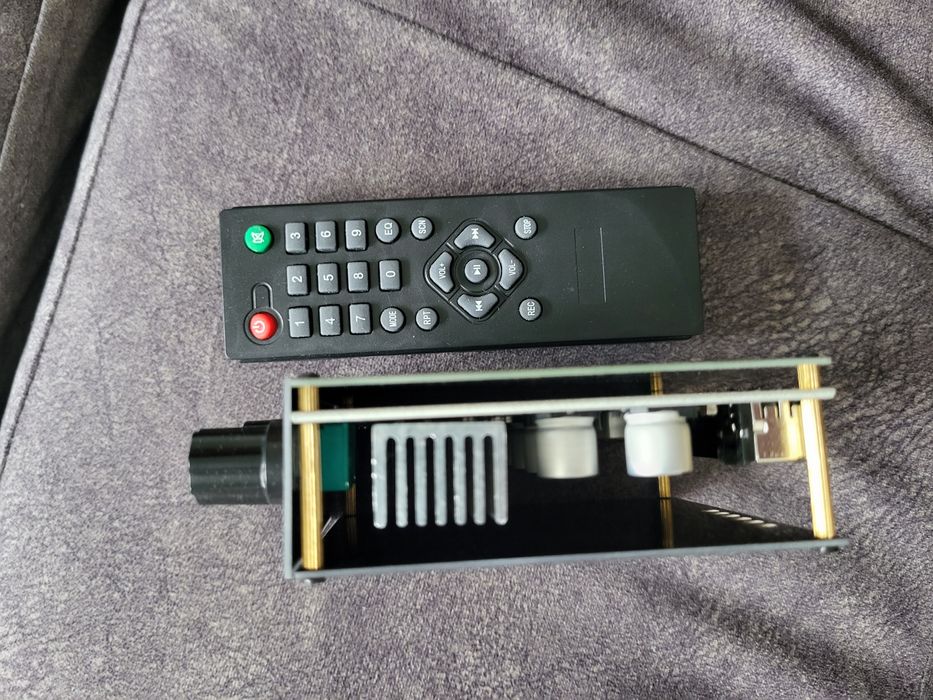 аудіопідсилювач моделі VTF-MC01.