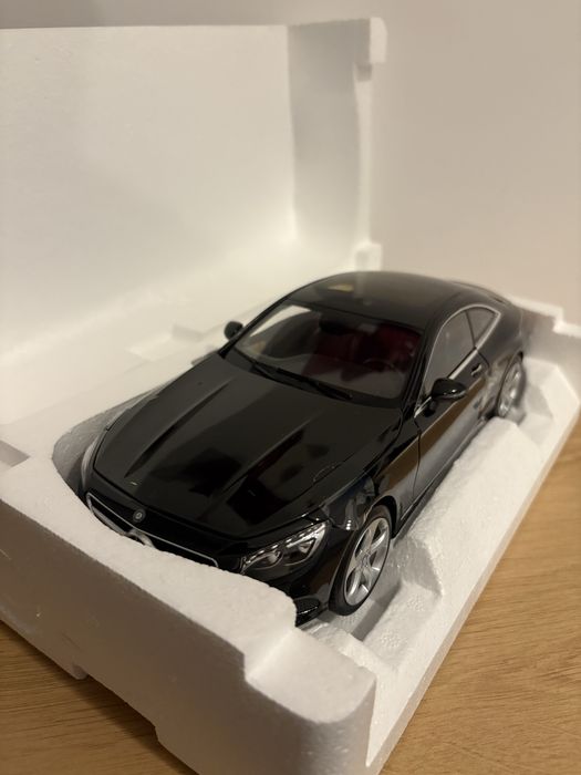 Norev Mercedes S Coupe 1:18 black