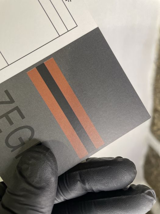 Ermenegildo Zegna Triple Stitch em camurça castanha
