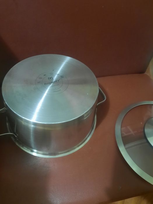 Кастрюля нержавейка Berghoff