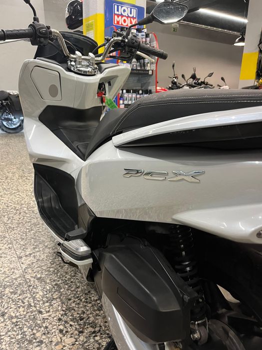 Honda PCX em Óptimo estado com 30486 Kms