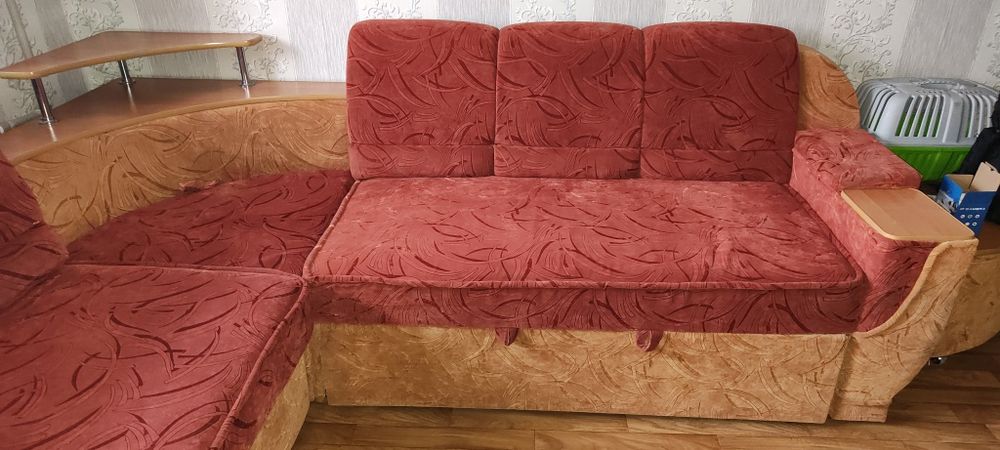 Мягкий уголок большой