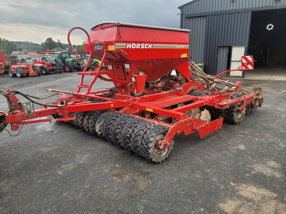 Wynajm ciagnika traktora rolniczego p