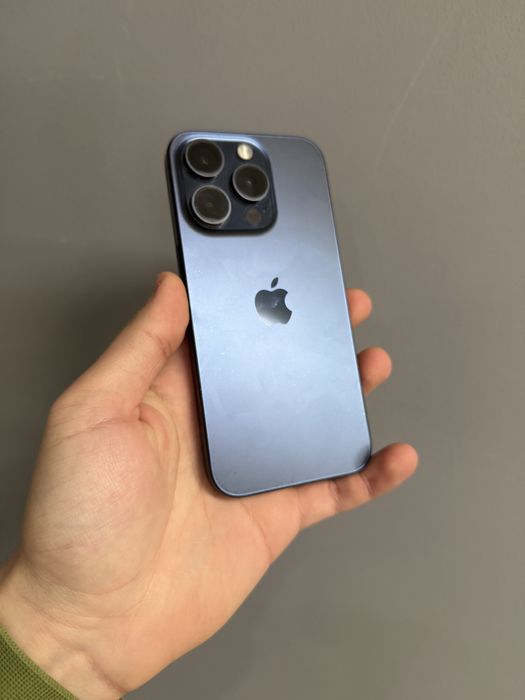 Оригінальний корпус iPhone 15 Pro