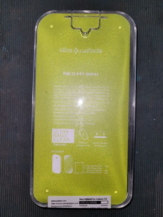 Etui Spigen sgp neo hybrid Samsung Galaxy S4