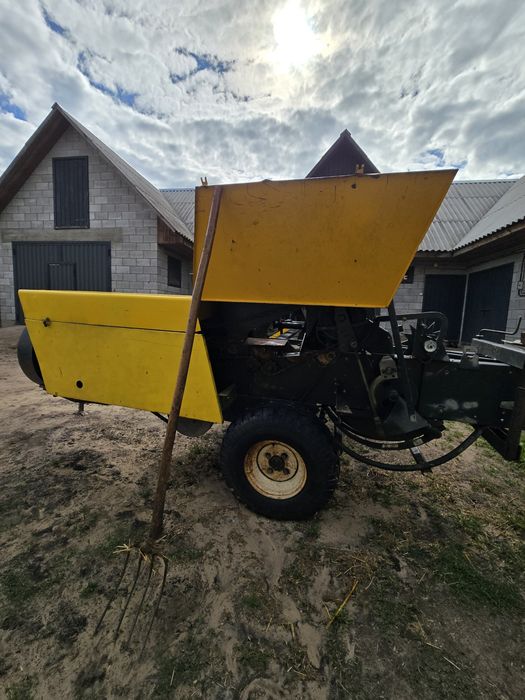 Продається тюкопрес Rivierre Casalis RC 42