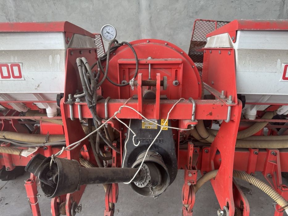 Продам сівалку пропашну Гаспардо SP8R70 Gaspardo