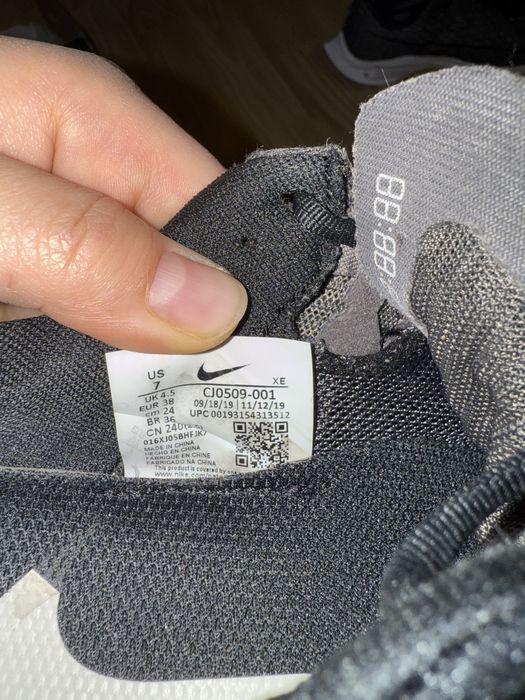 Жіночі кросівки Nike, 38 розмір