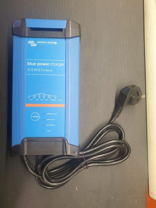 Victron energy зарядне для акумулятора