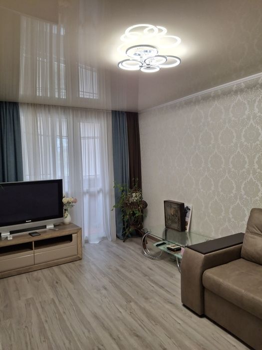 Продаж 2х кім.квартири Пісочин м-н Надія