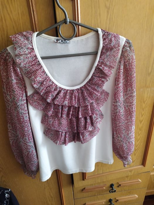 Женская одежда / блузка / женские блузки отдам бесплатно