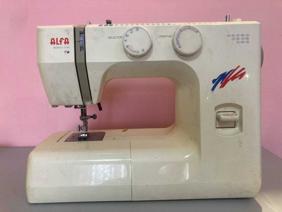Швейна машинка альфа.