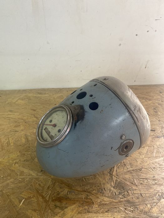 Фара з мотоцикла