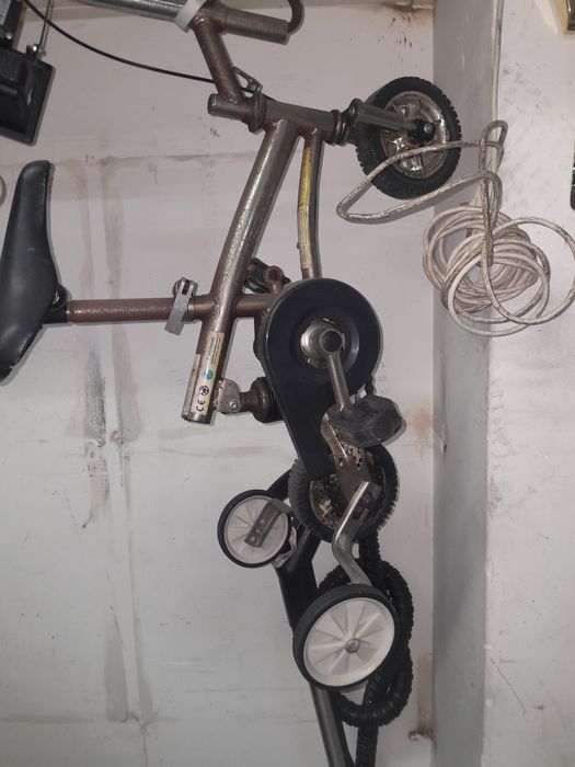 Triciclo de circo de acrobacias 50€