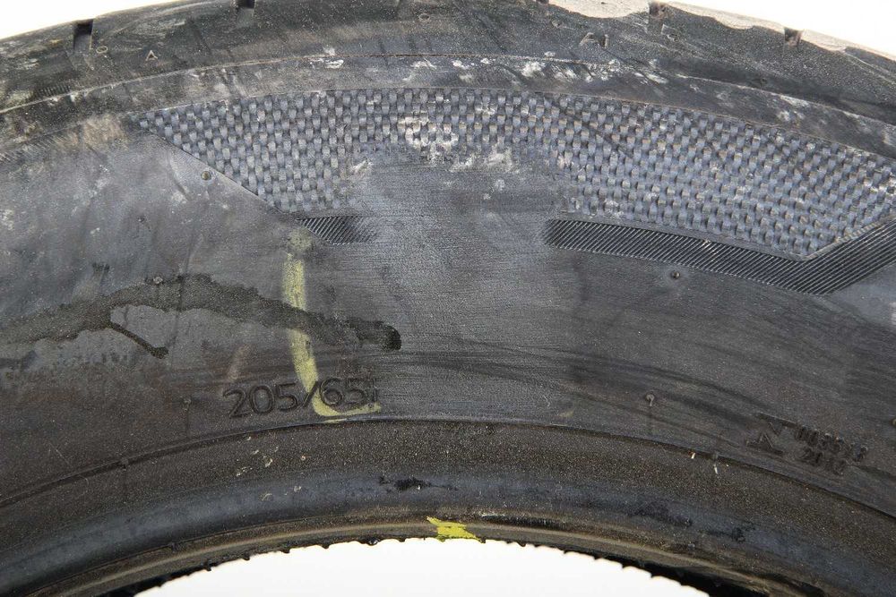 205/65R17 Hankook VENTUS S1 EVO3* 100Y XL 2023 PARA lato LETNIE EP1193