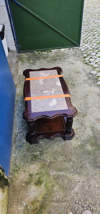 Mesa de centro madeira e pedra