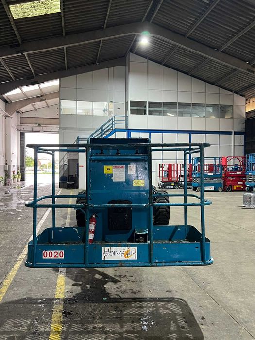 Braço Articulado Diesel Genie 16m