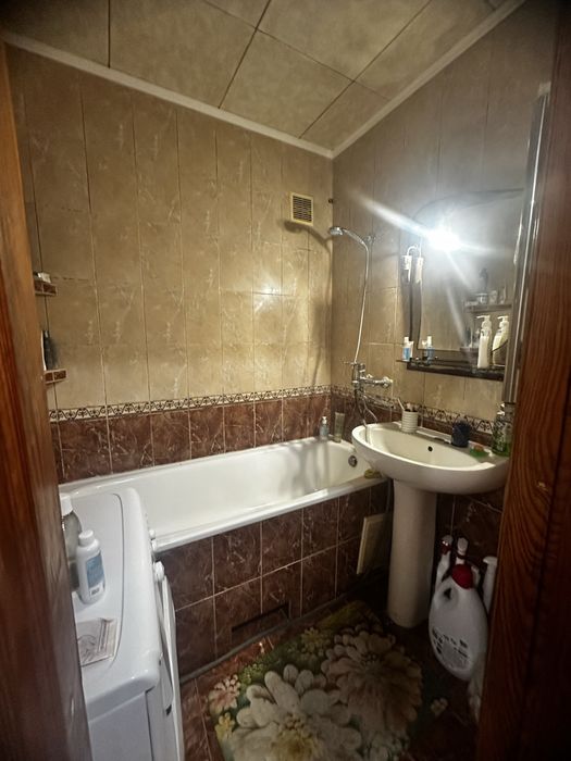 Продам 2 х кім квартиру Гора