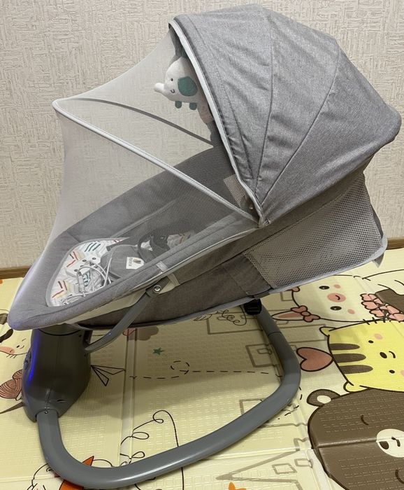 Укачивающий центр Mastela 8104 (light grey)