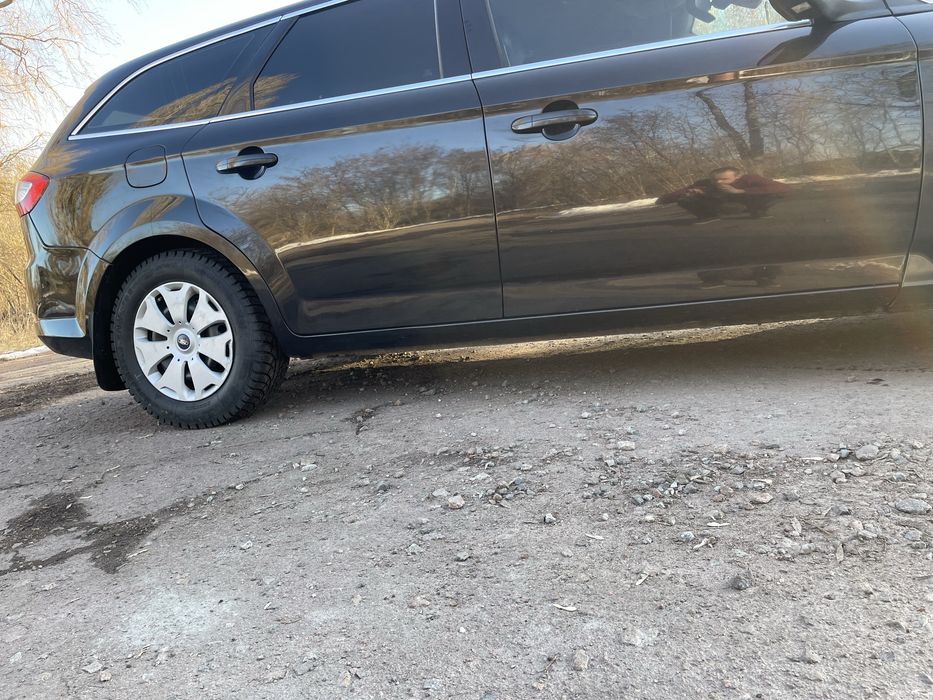Ford Mondeo IV 2011  2.0 Дизель