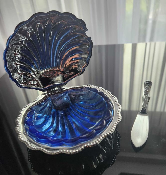 Maselniczka w kształcie muszli