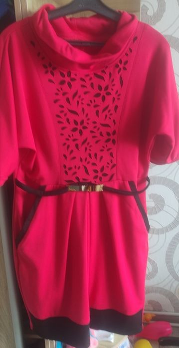 Шифонова сукня, плаття.