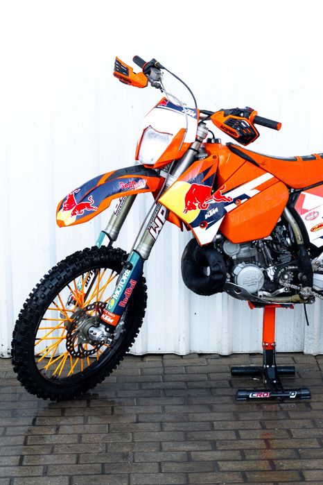 KTM EXC 250 ENDURO ATÉ 41€/MÊS