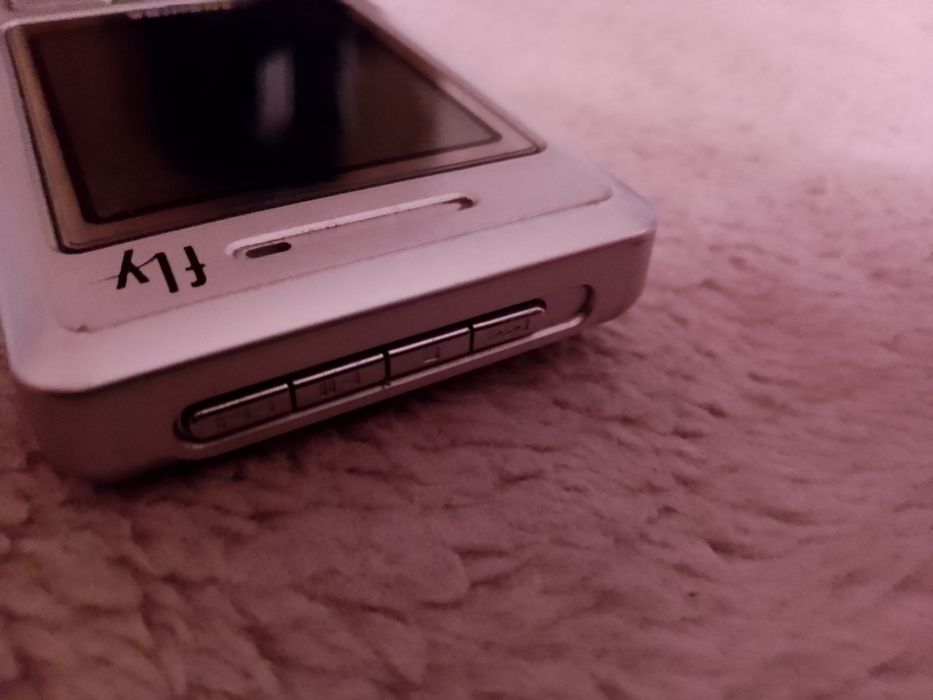 Телефон в коллекцию toshiba fly