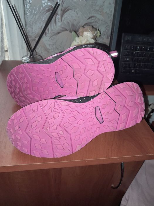 Кросівки дитячі 33р