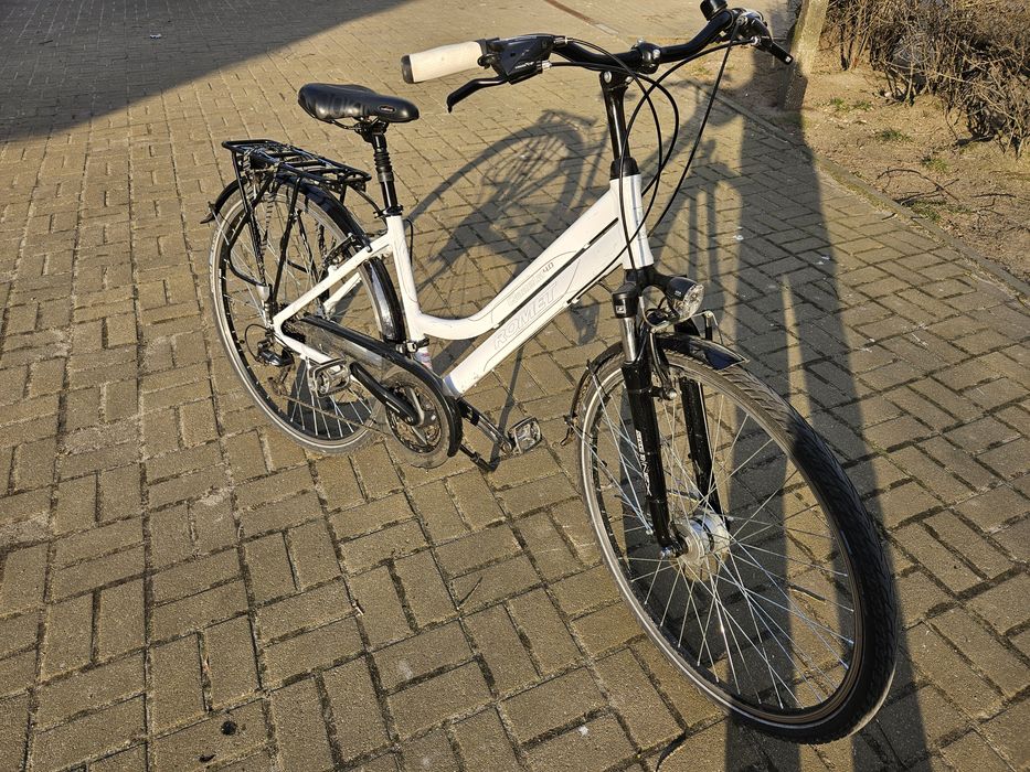 Rower trekingowy damski Romet Gazela 4, shimano deore