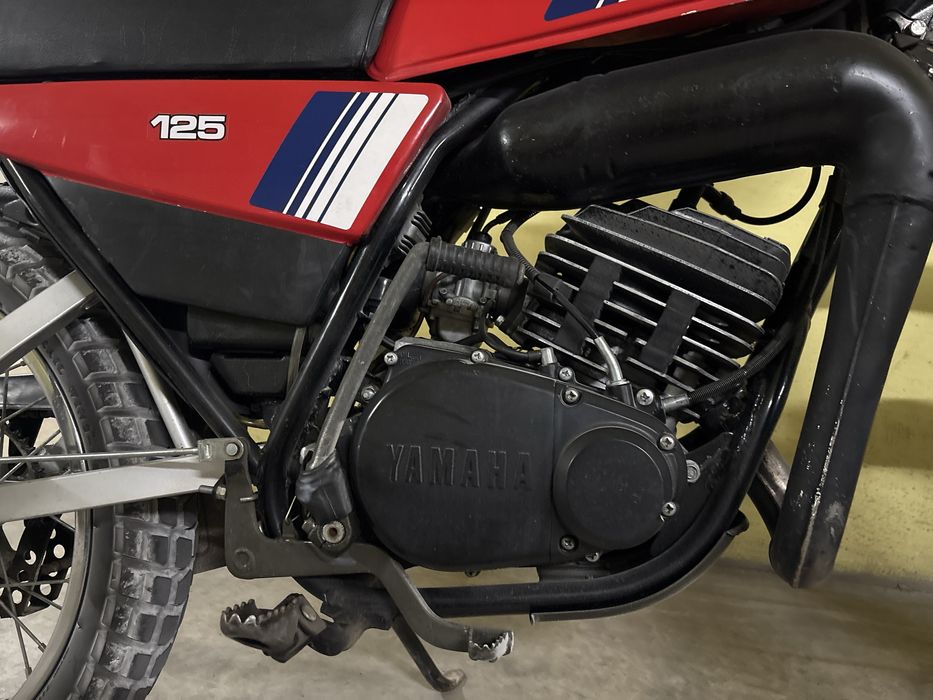 Moto Yamaha MX125
