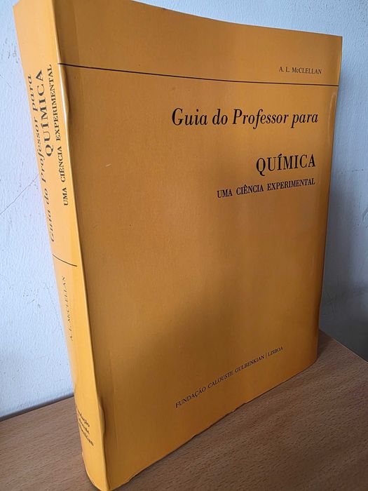 Livro "Guia do Professor para Química - Uma Ciência Experimental"
