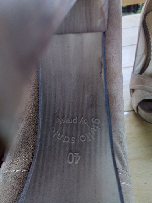 Szpilki skóra giulio santoro r 40