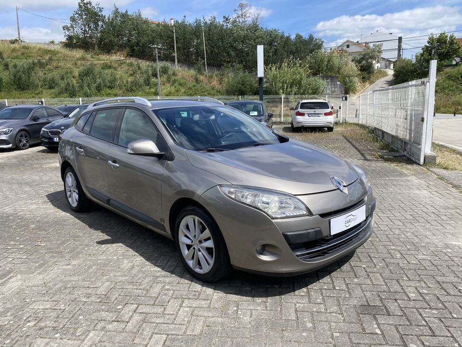 Renault Megane 1.5 dci 110cv + GPS + Nacional
