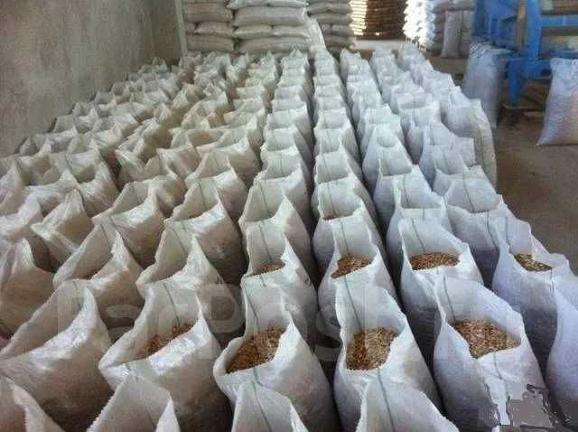 тирса з натурального дерева