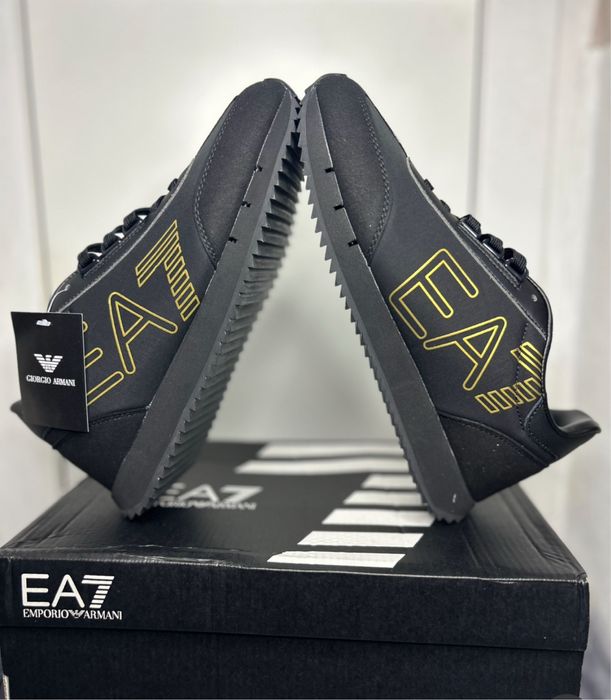 Кросівки Armani