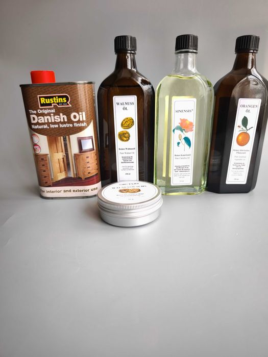 Олія та воск для столярних робіт