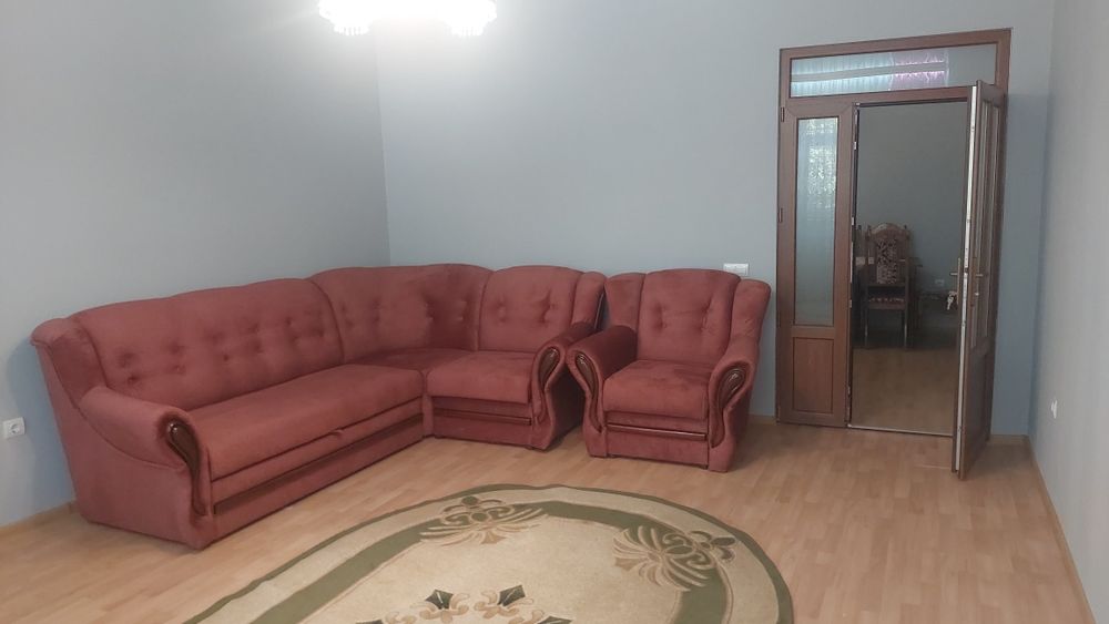Здається будинок в Оренду в центральній частині міста