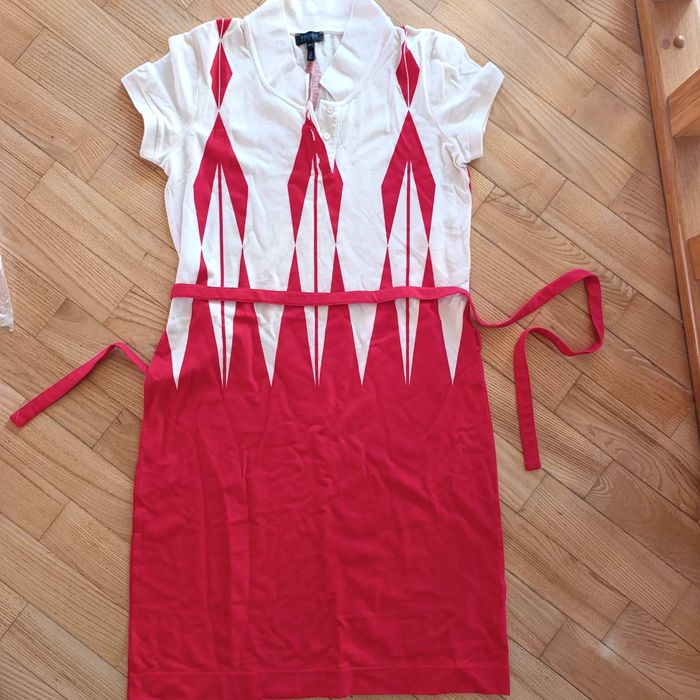 Сукні жіночі ESCADA