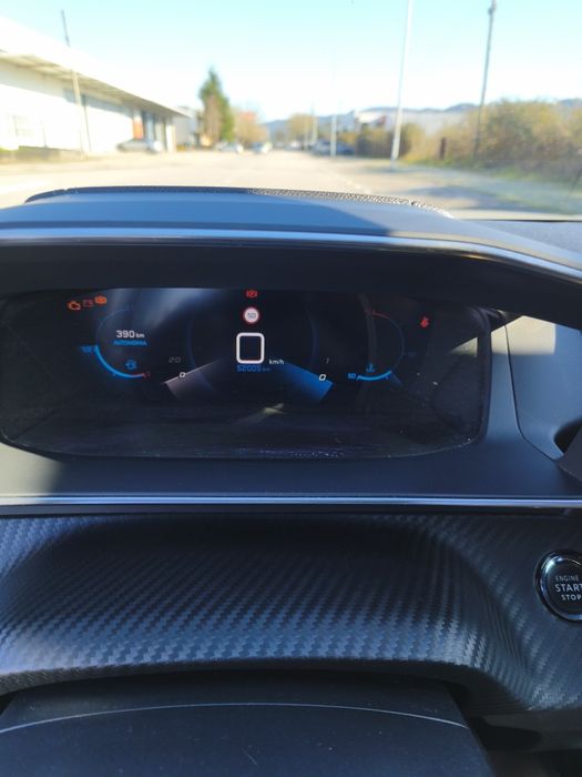 Peugeot 2008 1.2 Pure Tech GT Line