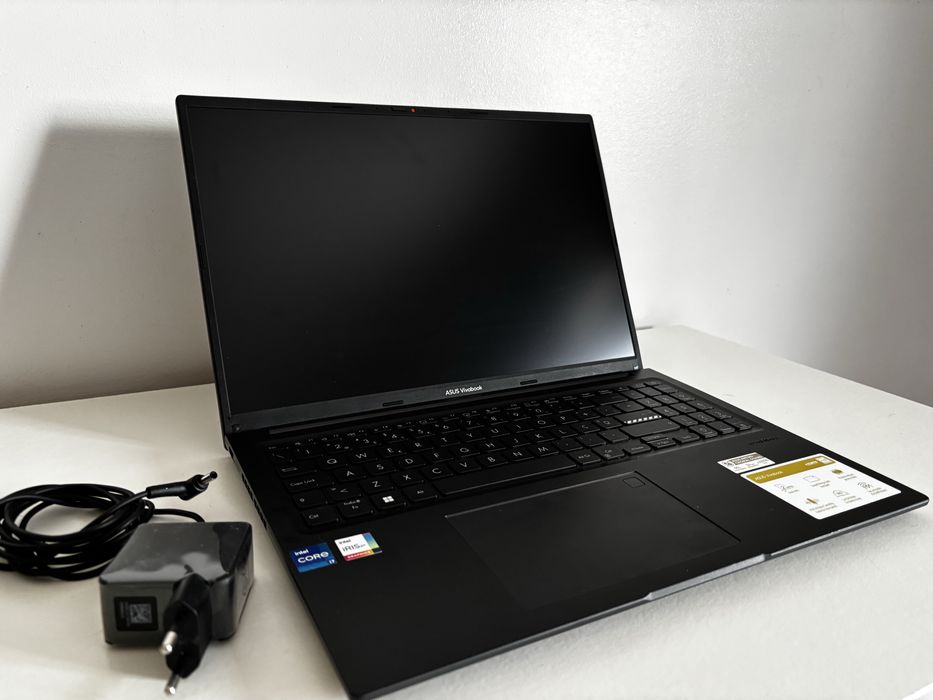 Portátil ASUS Vivobook como novo!